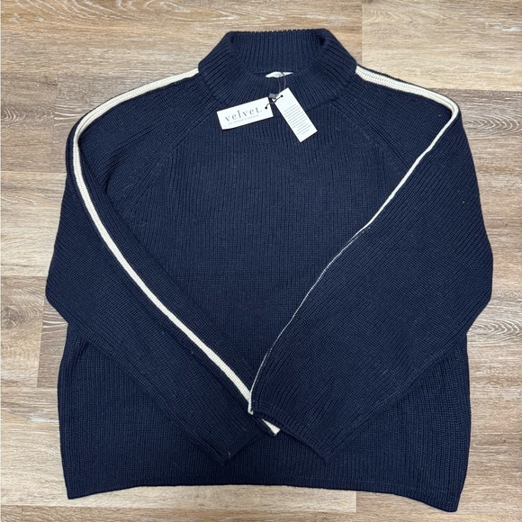 Velvet by Graham & Spencer Sweaters - VELVET by Graham & Spencer Women's Teagan Engineered Stitches Sweater